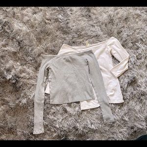 SOLD of HM & Bershka tops off shoulder + long sleeves